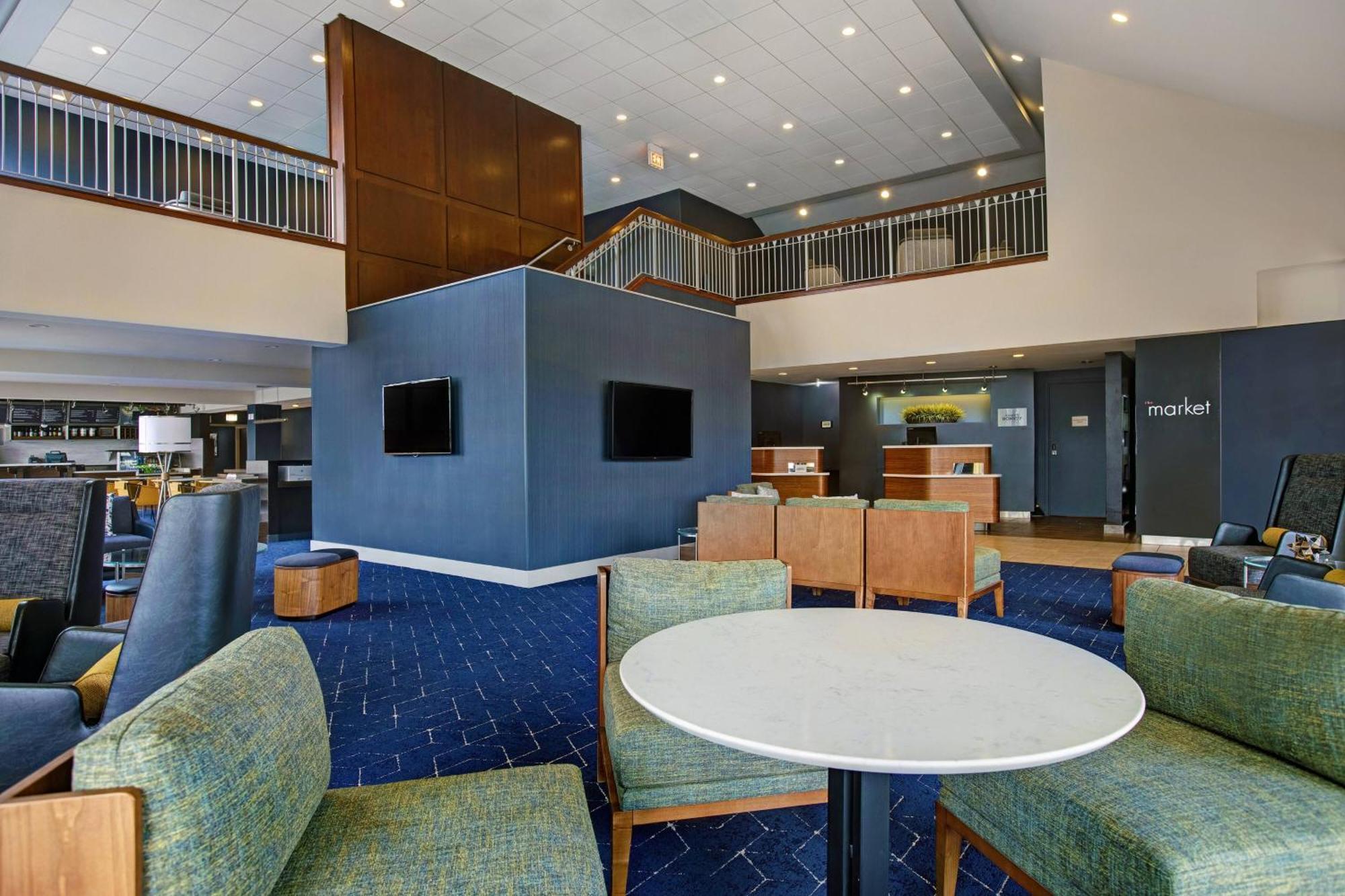 Courtyard Chicago Elmhurst/Oakbrook Area Экстерьер фото